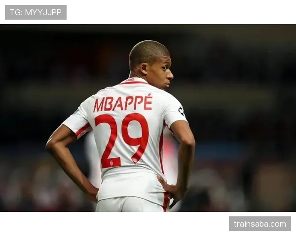 姆巴佩随手一戴的表把我月薪嘲了，我都不好意思点赞